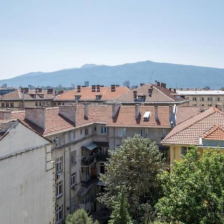 Home Is Where The Heart Is ~ 1-Bdr Central Charm Sofya Dış mekan fotoğraf
