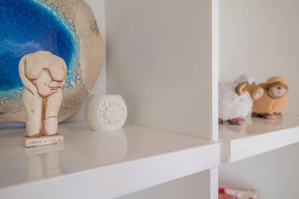 Home Is Where The Heart Is ~ 1-Bdr Central Charm Sofya Dış mekan fotoğraf