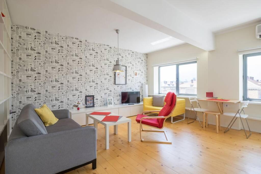 Home Is Where The Heart Is ~ 1-Bdr Central Charm Sofya Dış mekan fotoğraf